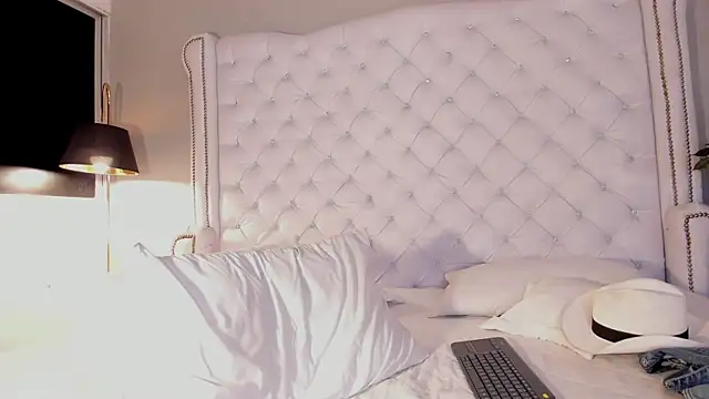 Thiagoferreti live sex cam