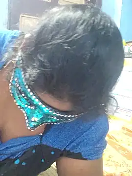 divyasree1431's cam snapshot