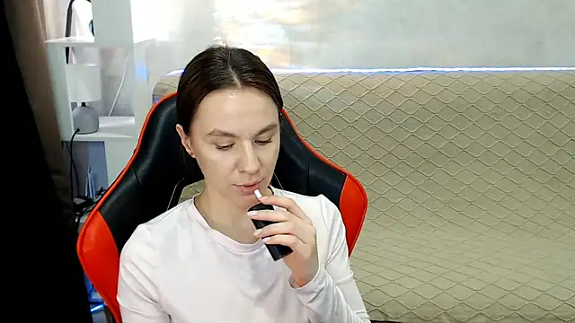 MiaBun1's cam snapshot