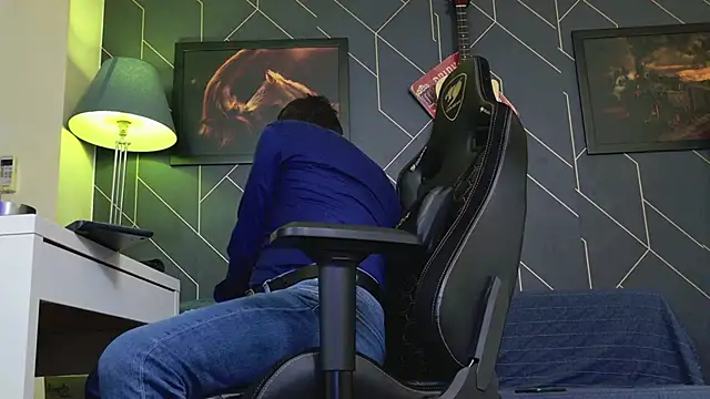 ChrisKox live sex cam