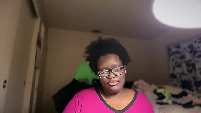 -Yagurlwest's cam snapshot