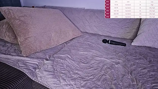 HotFrictions live sex cam