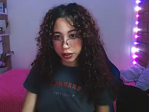 Medussa3033's cam snapshot