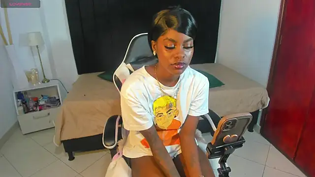 karen_adamss's cam snapshot