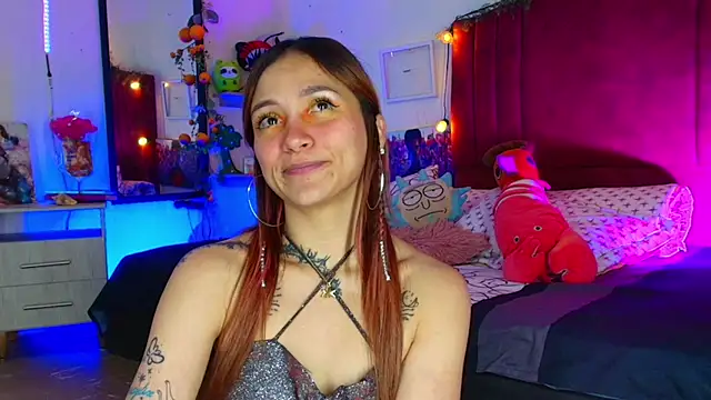 alisson_zafiro_'s cam snapshot