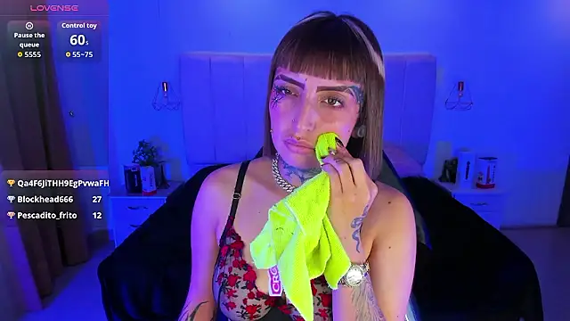 Gyal_8_'s cam snapshot