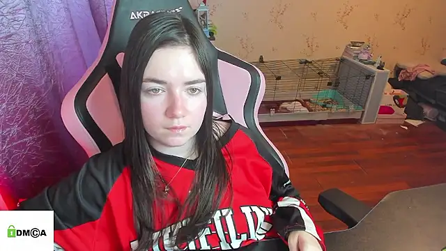 Crazy_forest_fairy's cam snapshot