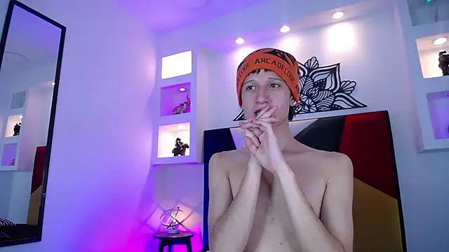 Emo_Boy_ live sex cam