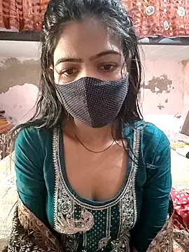 Paakhi-Singh live sex cam