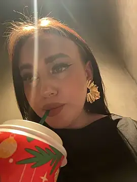 KiraSunshine live sex cam