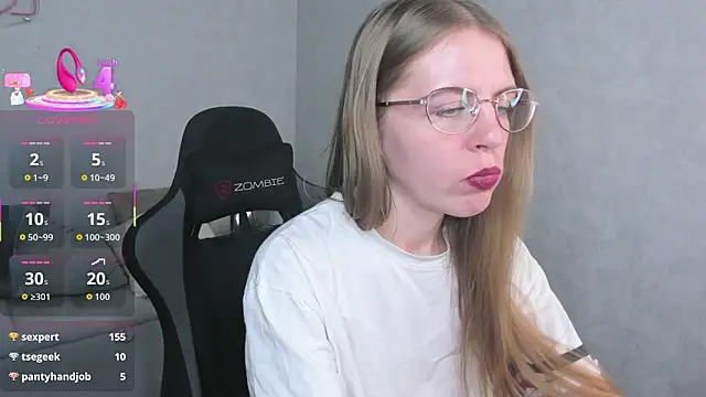 Joann_Shermann's cam snapshot