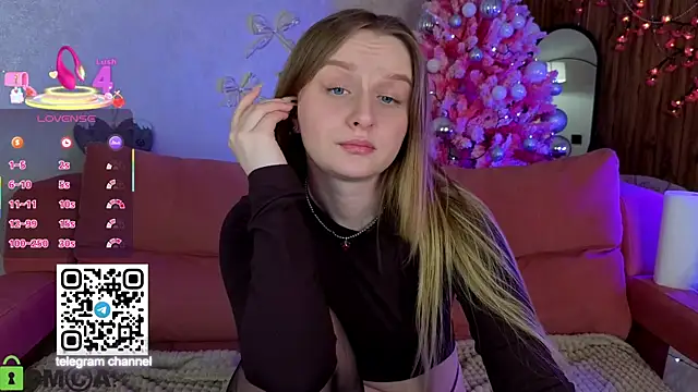 Rina_Panic's cam snapshot