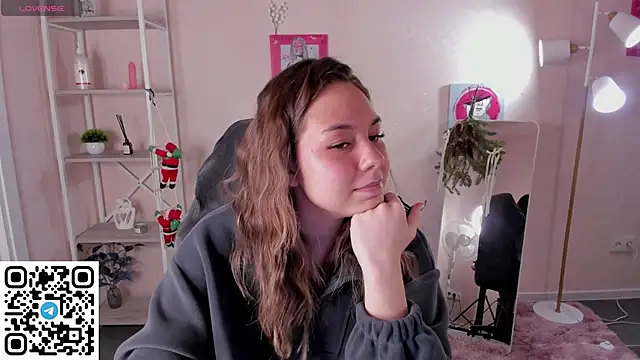 Al1ice_Moures's cam snapshot