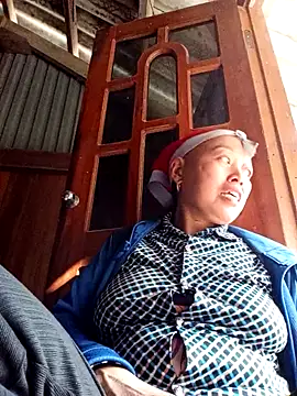 Agnes-baby's cam snapshot