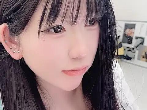 lnua-lnua's cam snapshot