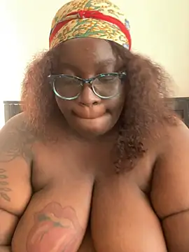 Toomuch_Squirt live sex cam