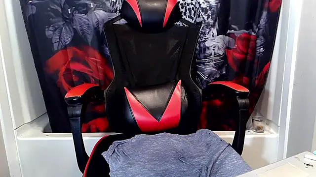 TattedRasta2x0 live sex cam