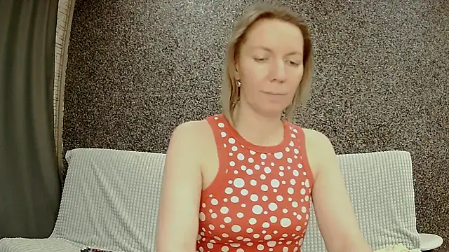 Amanda_Luxe's cam snapshot