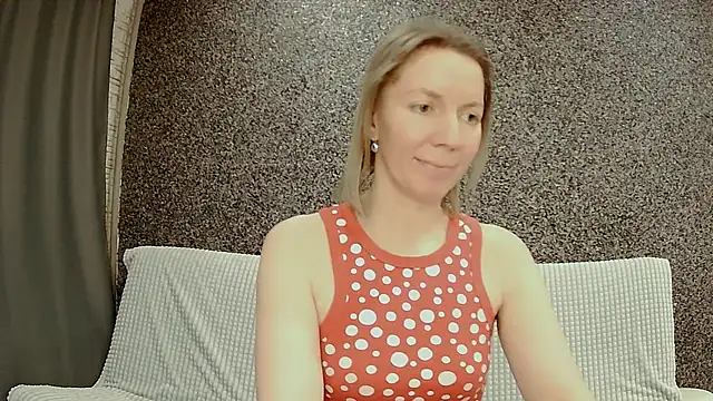 Amanda_Luxe's cam snapshot