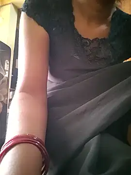 Rose-Milkk_telugu8989's cam snapshot