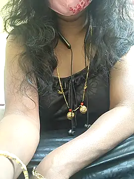 Preeti345's cam snapshot