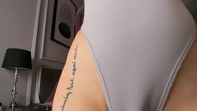 Jap_amelle live sex cam