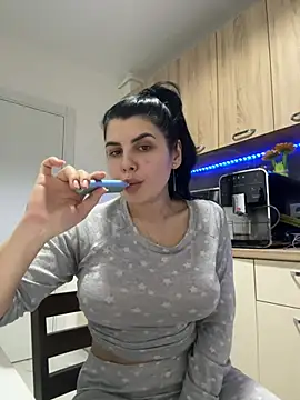 Scarlett-Dream's cam snapshot