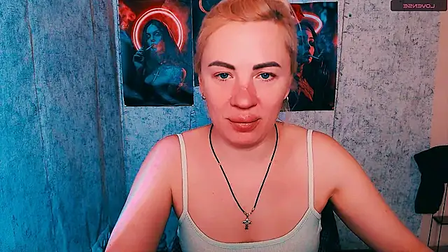 EmmaCat_'s cam snapshot