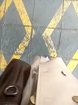 Baby-Linh live sex cam