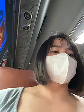 May-Squirt live sex cam