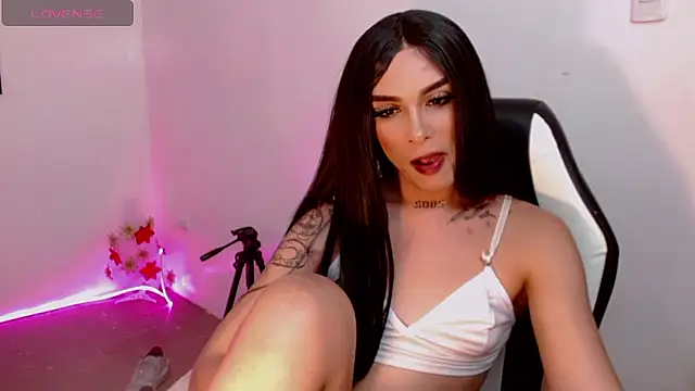 AdharaaMoon live sex cam