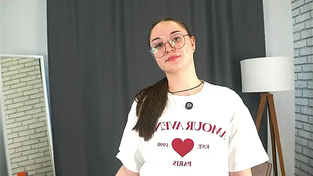 LisaSaas's cam snapshot