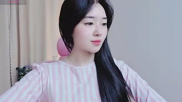 Miu-999 live sex cam