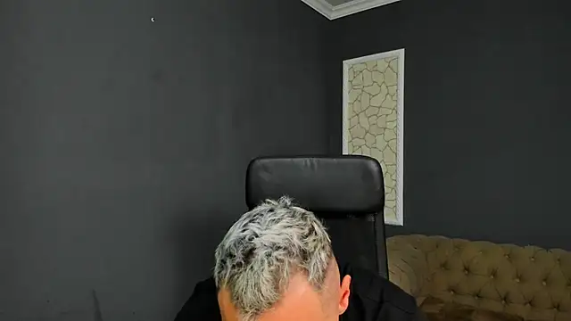 BrianHunts live sex cam