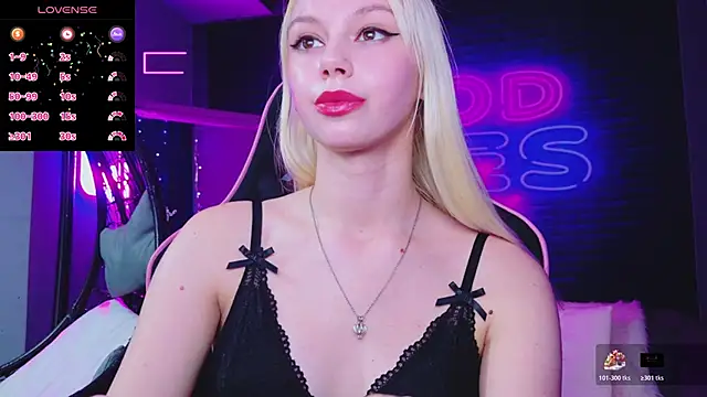 AlessiaCroft's cam snapshot