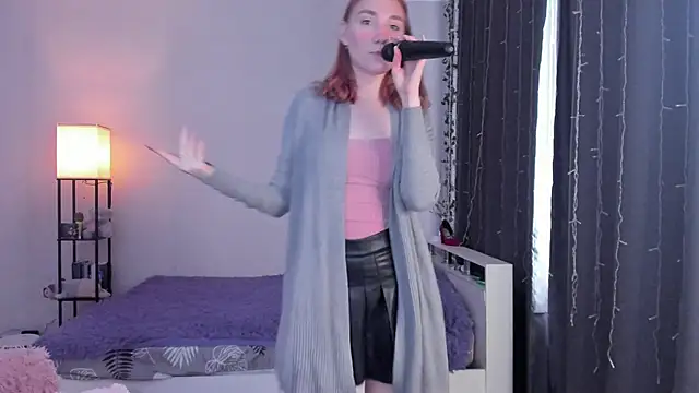 ReddHotPipper's cam snapshot