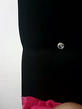 petite_coral's cam snapshot