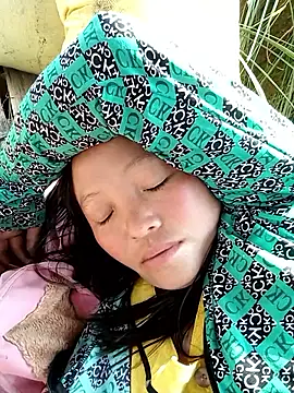 Minkine022 live sex cam