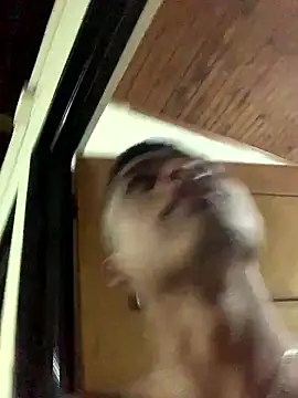 Emiliano_Reyes live sex cam