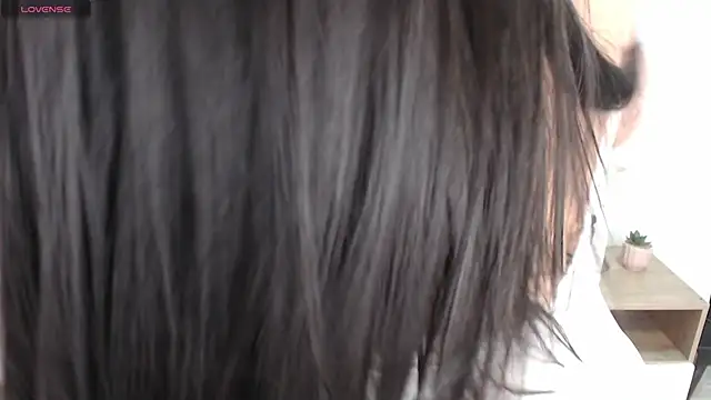 gabriela_paris's cam snapshot