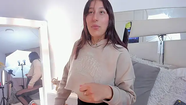 Mariana_Joness's cam snapshot