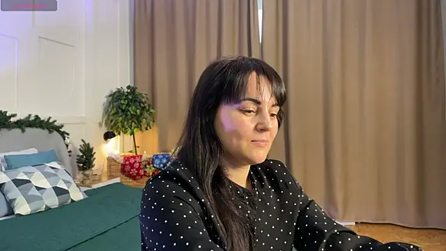 _SilkyShadow_'s cam snapshot