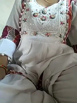 LOVELYKAJALBHABHI's cam snapshot