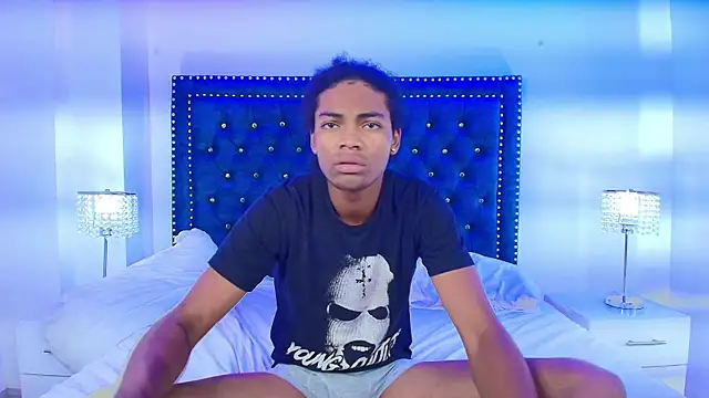 Cristal_and_luke's cam snapshot