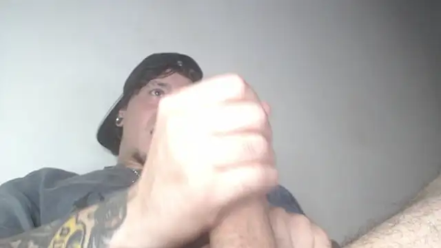 AndyBetti live sex cam