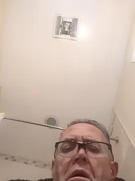 bobby69cock live sex cam