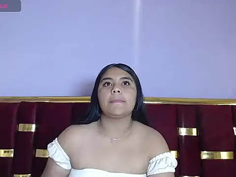 ALICE_GLOW_'s cam snapshot