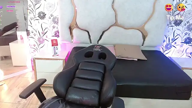 Livglow_tay's cam snapshot