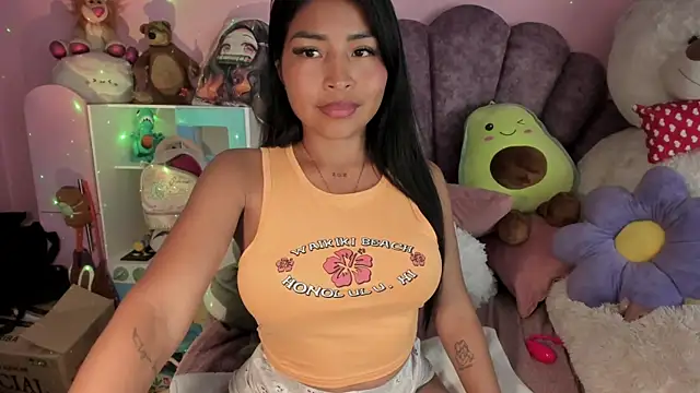 Pocahontascute_33 live sex cam