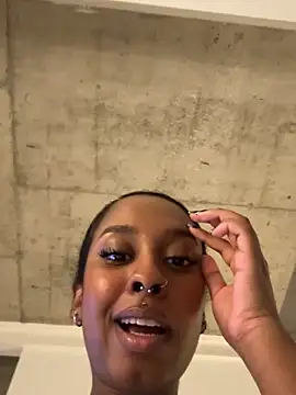 Your_Paris live sex cam